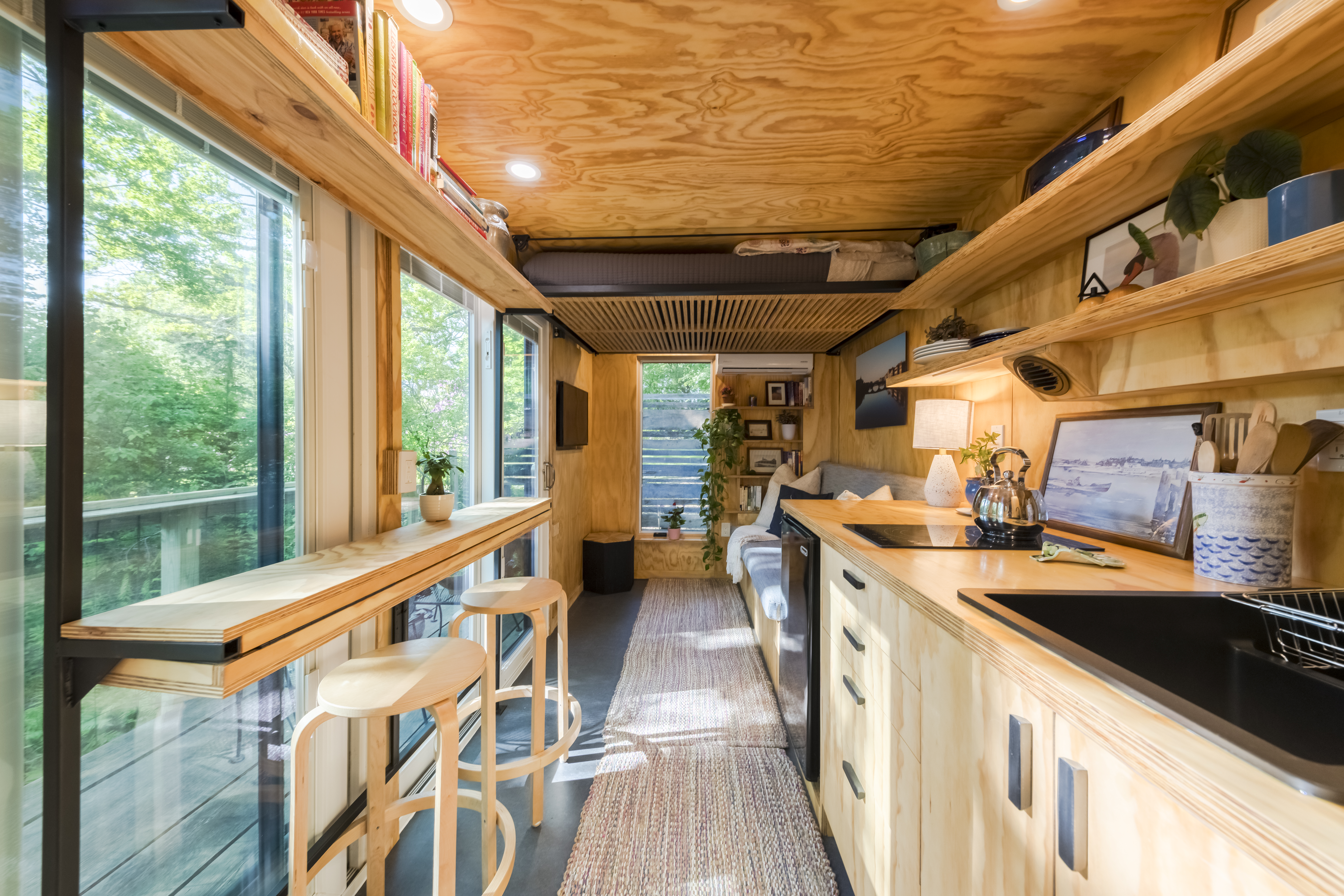 Living area wide