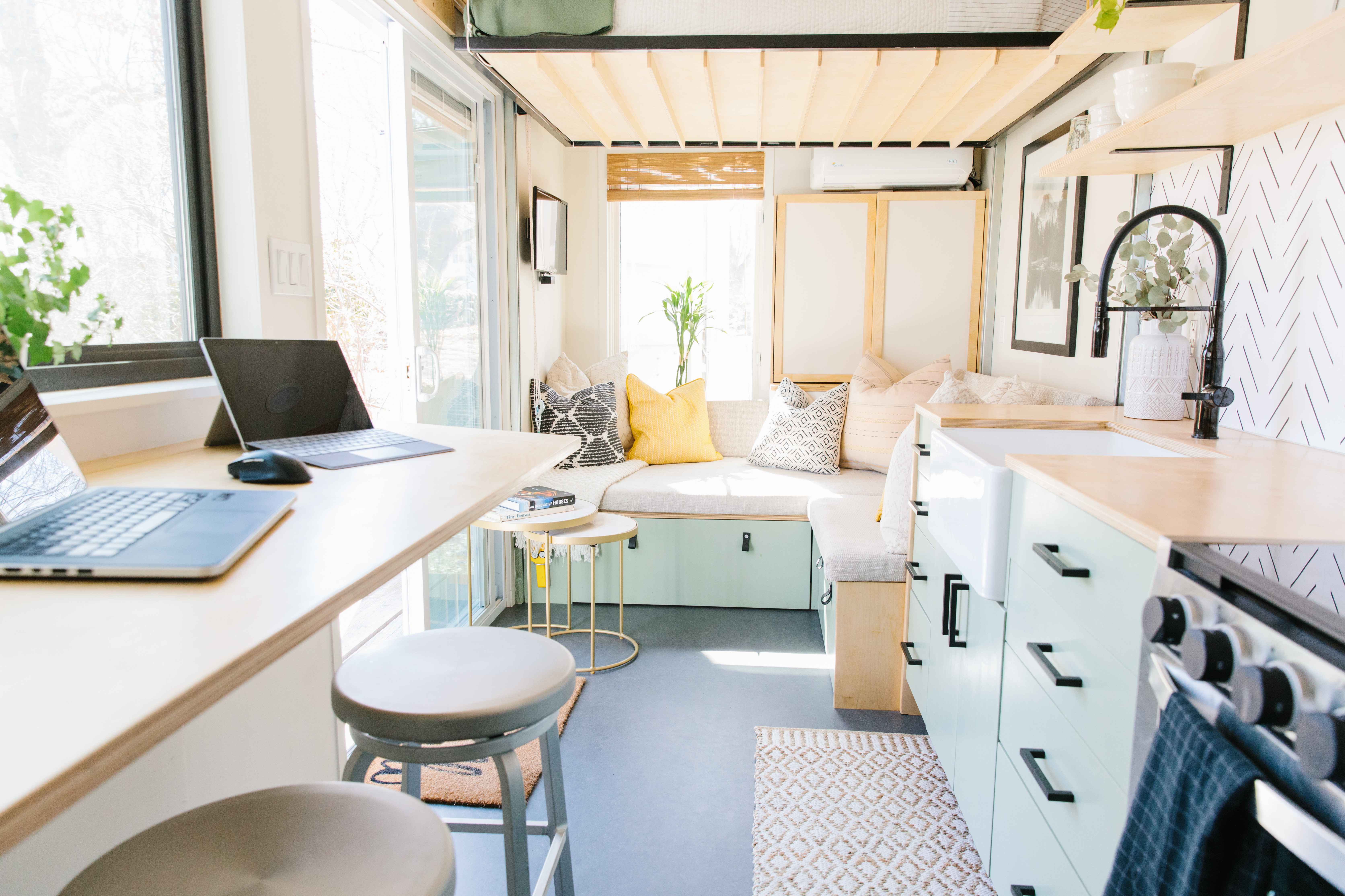 Seating nook detail